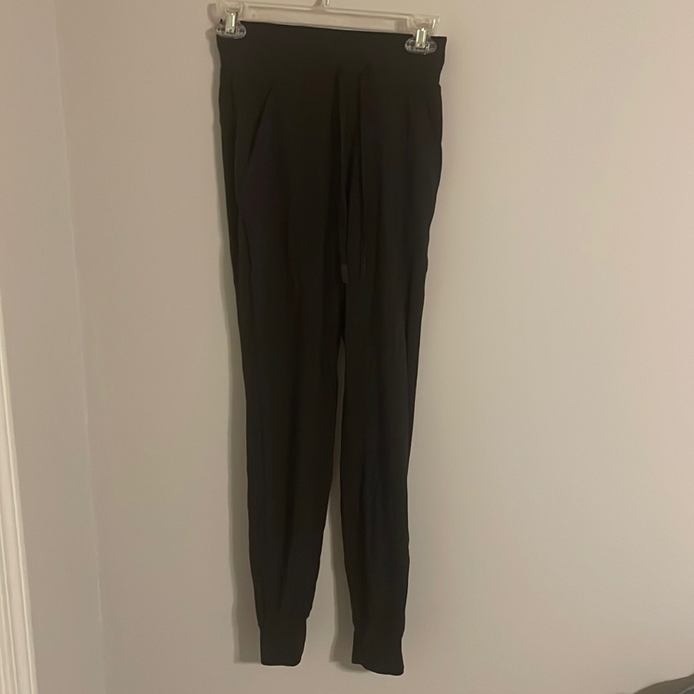 Lulu lemon Ready to Rulu Joggers